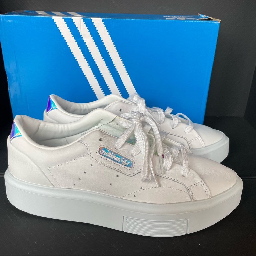 NIB Adidas Sleek Super W sneakers W IRRIDESCENT tongue